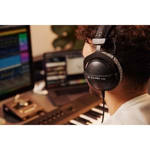 DT 770 PRO (80 Ohm) Stüdyo Referans Kulaklığı